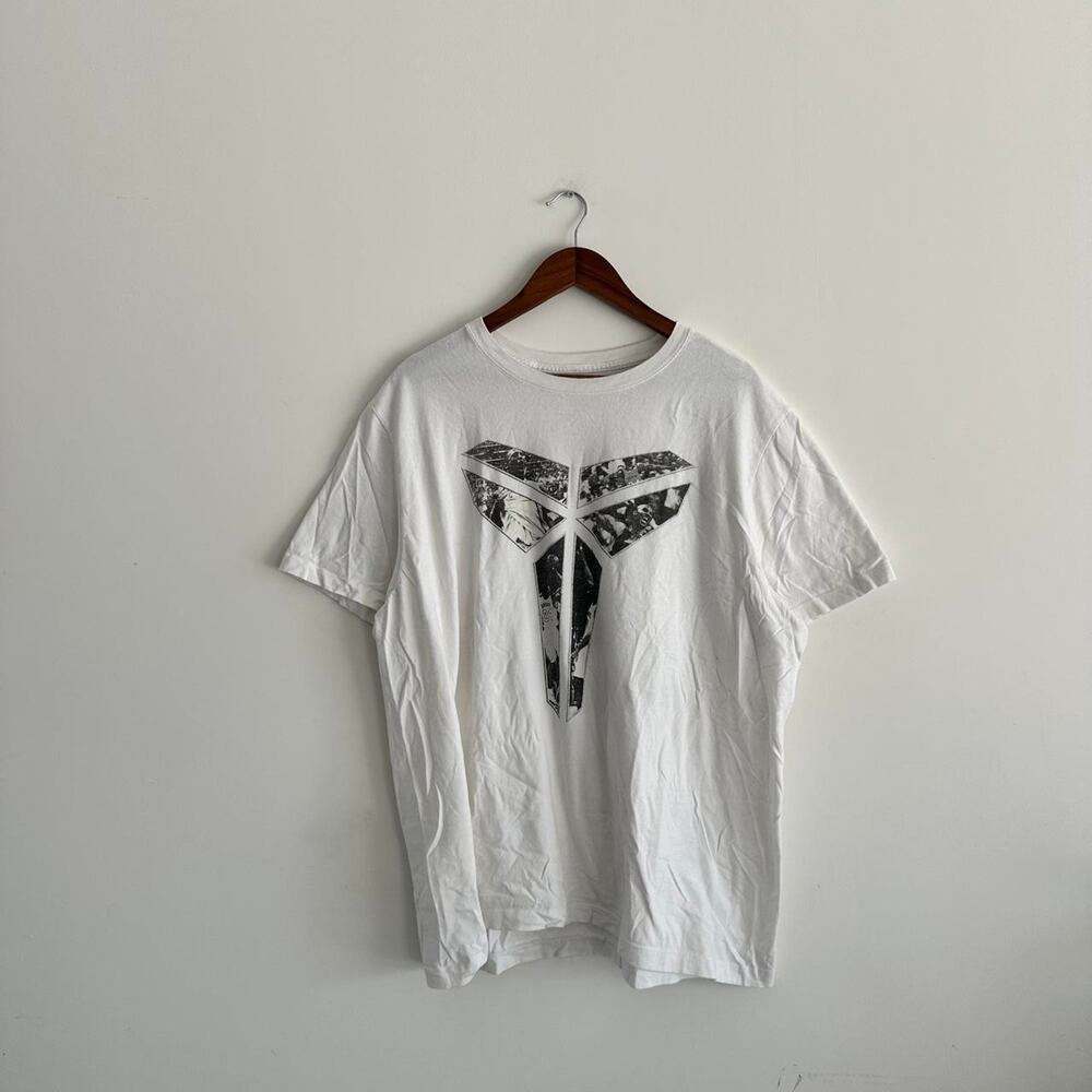 Nike Kobe Bryant Statue Unveil Tee T Shirt White Lakers